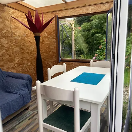 Independant Au Calme A *