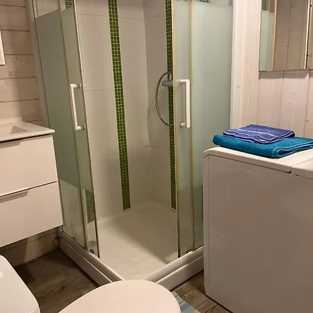 Independant Au Calme A *